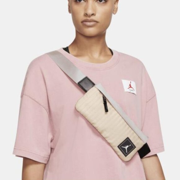 NWT Jordan  Jordan Crossbody Bag - Picture 2 of 6